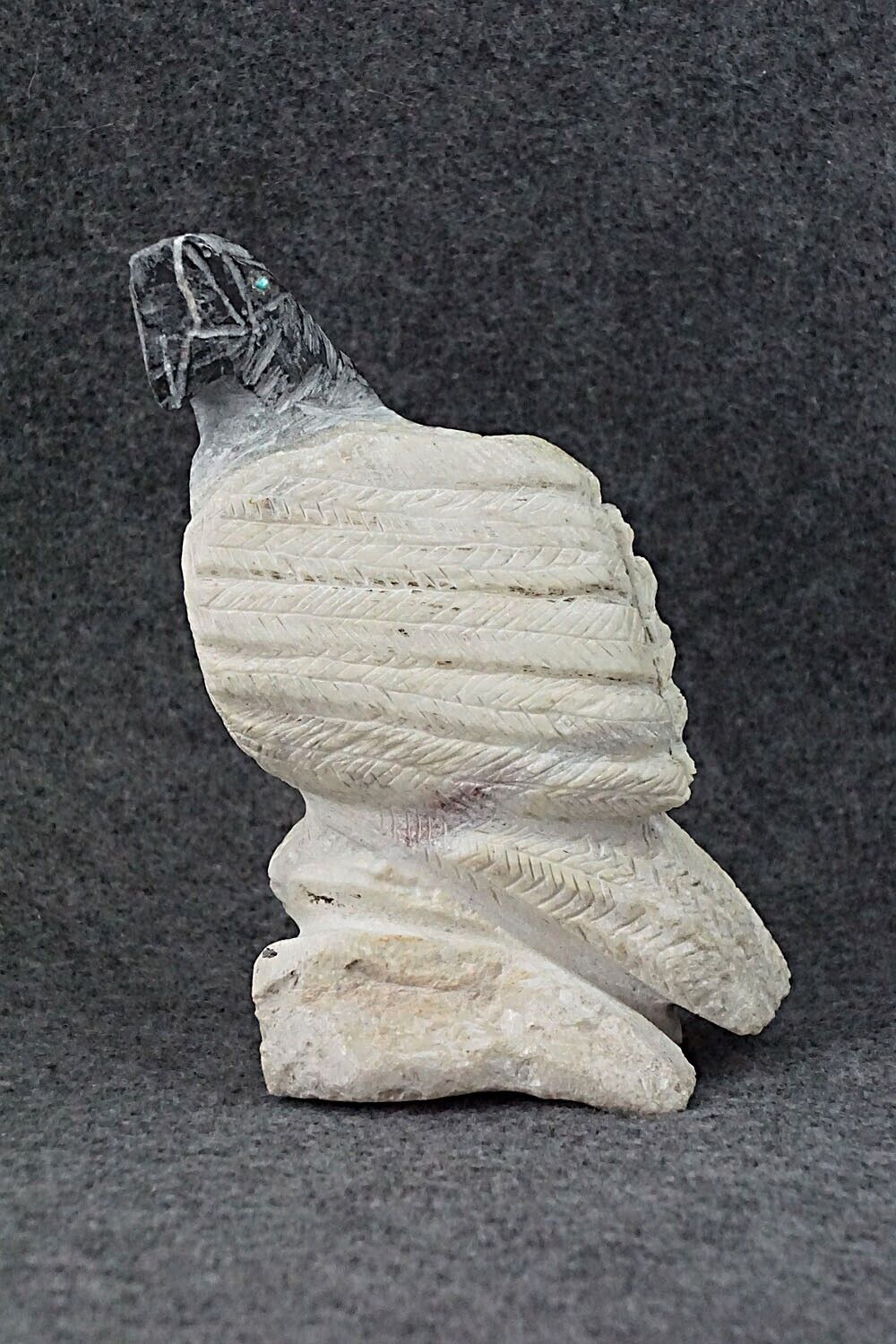 Eagle Zuni Fetish Carving - Jon Quam