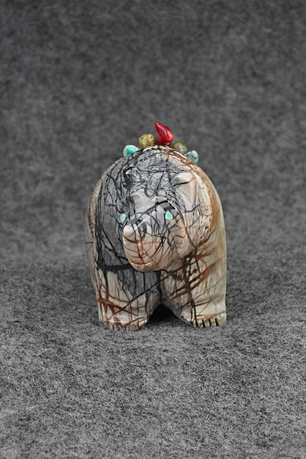 Bear Zuni Fetish Carving - Paulette & Farlan Quam