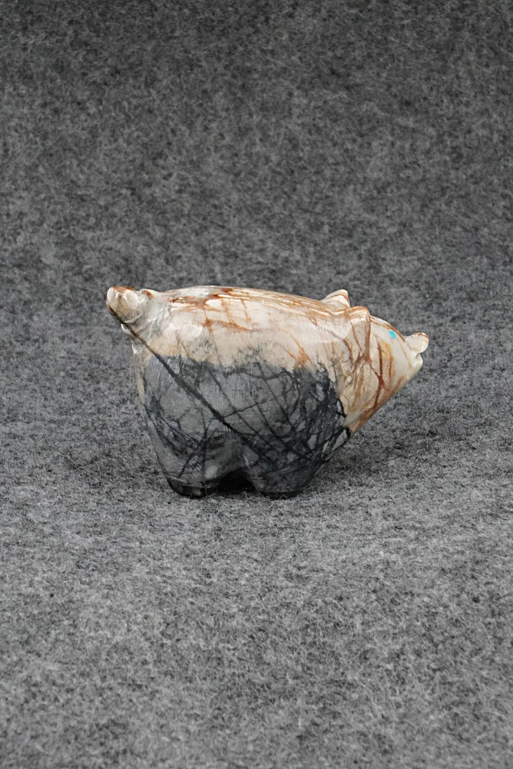 Pig Zuni Fetish Carving - Delvin Leekya