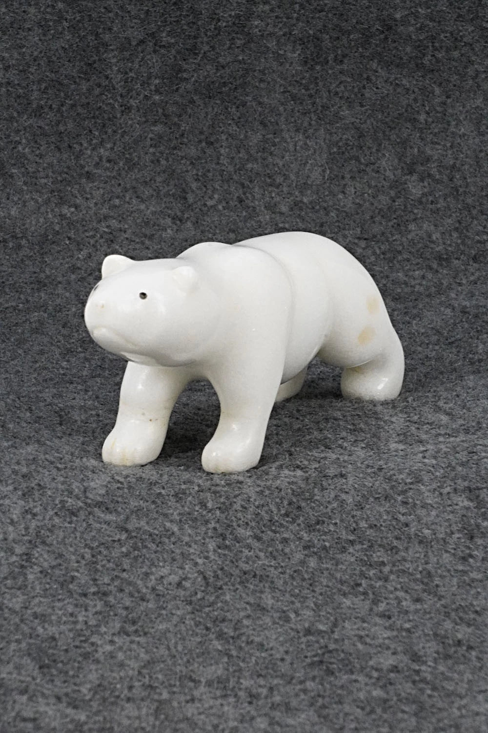 Bear Zuni Fetish Carving - Clayton Panteah