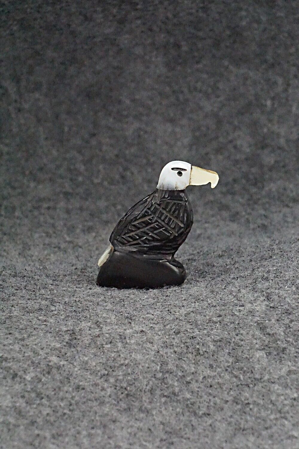 Eagle Zuni Fetish Carving - Darrin Boone