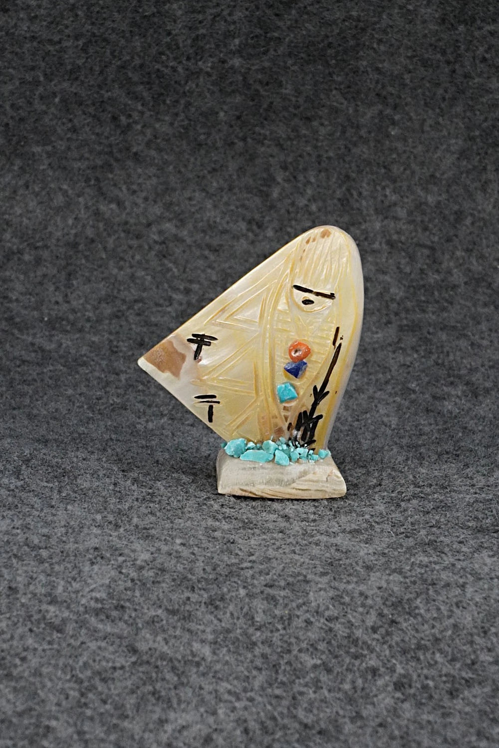 Corn Maiden Zuni Fetish Carving - Gloria Chattin