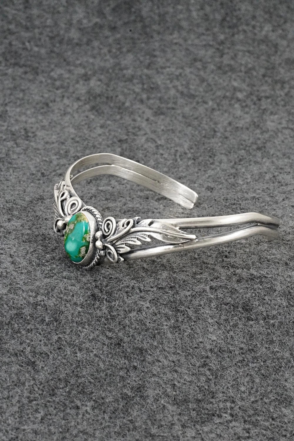 Turquoise & Sterling Silver Bracelet - Jemson Henio