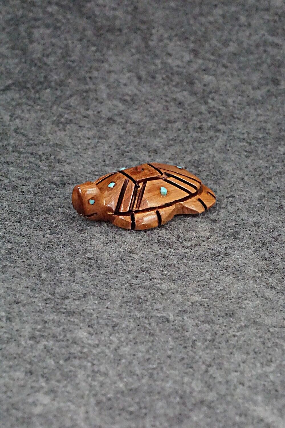 Turtle Zuni Fetish Carving - Carl Etsate