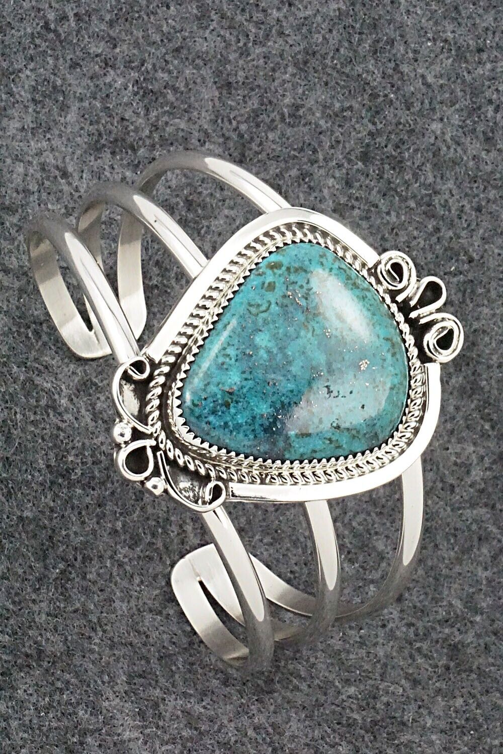 Turquoise & Sterling Silver Bracelet - Leslie Nez