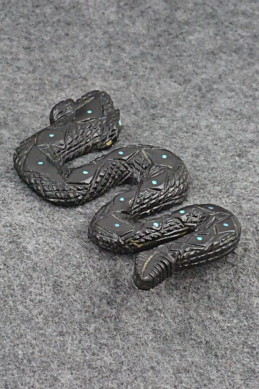 Rattlesnake Zuni Fetish Carving - Tony Mackel