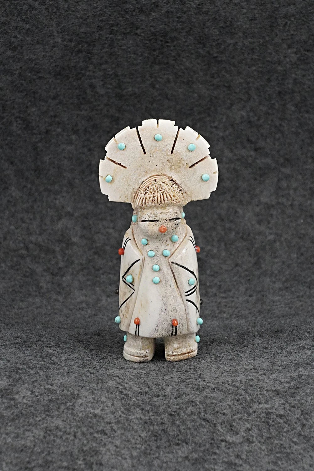 Corn Maiden Zuni Fetish Carving - Claudia Peina