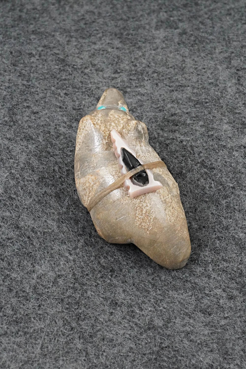 Badger Zuni Fetish Carving - Delvin Leekya