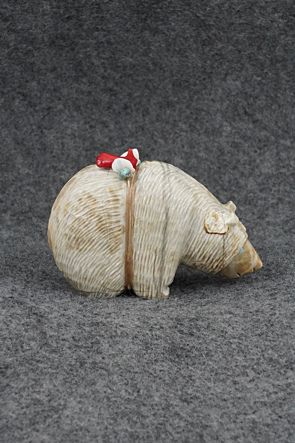 Bear Zuni Fetish Carving - Paulette & Farlan Quam