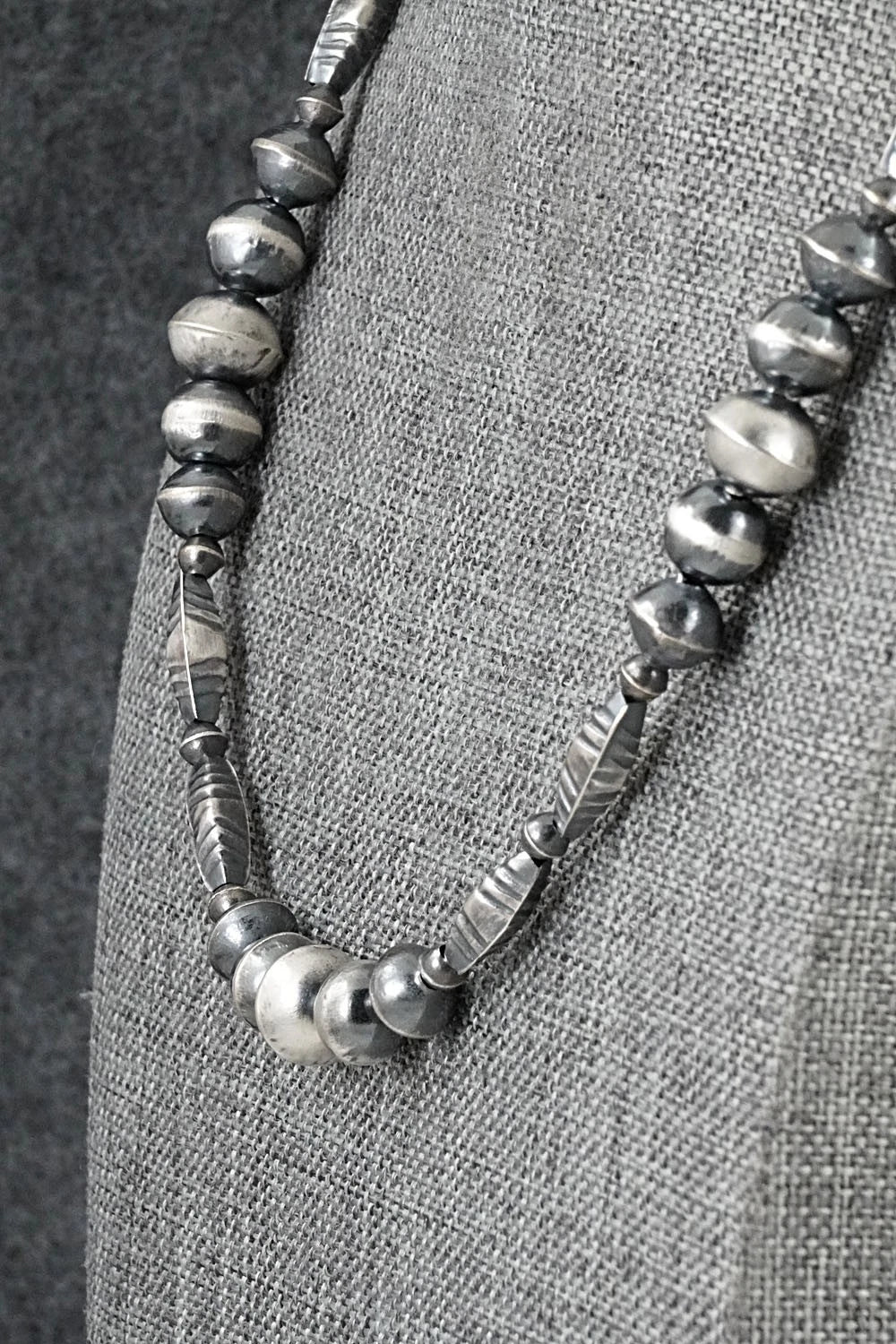 Sterling Silver Navajo Pearl Necklace 18" - Vintage
