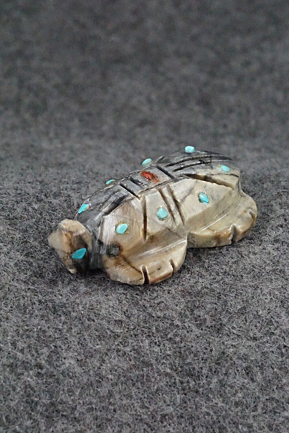 Turtle Zuni Fetish Carving - Carl Etsate