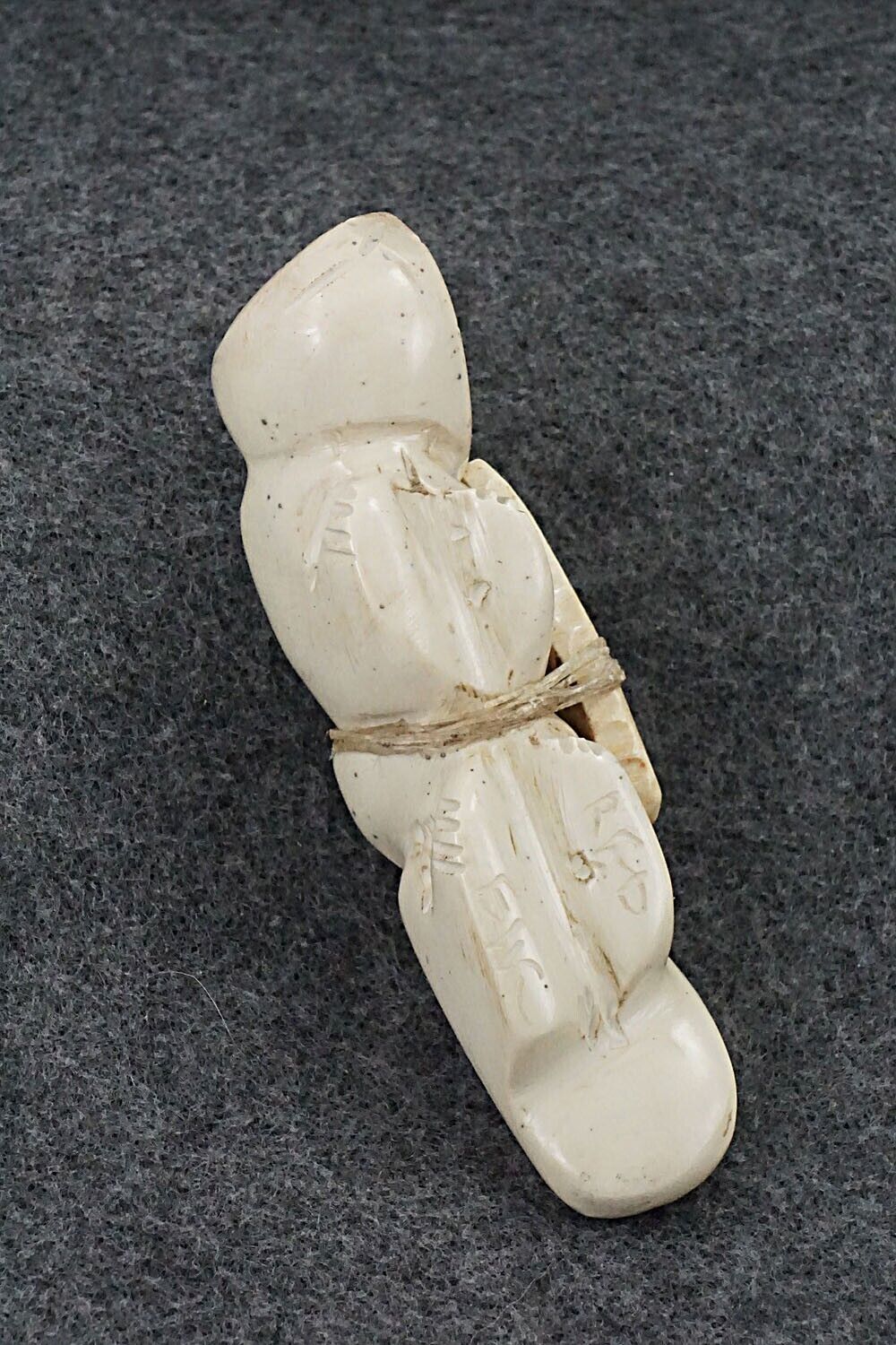 Mountain Lion Zuni Fetish Carving - Justin Red Elk