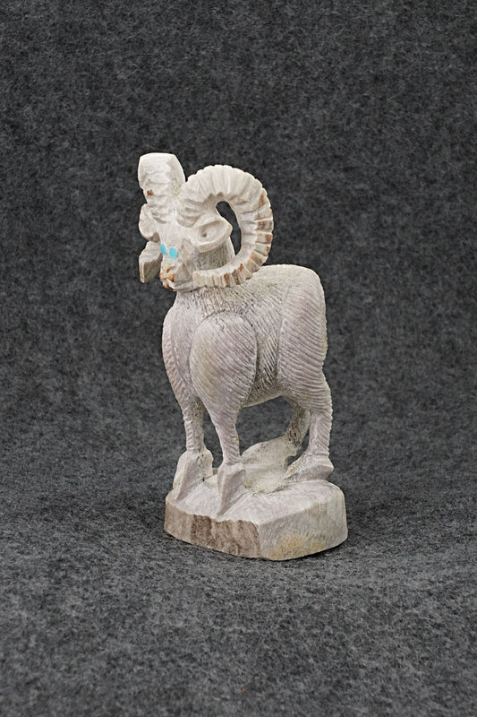 Ram Zuni Fetish Carving - Garrick Weeka
