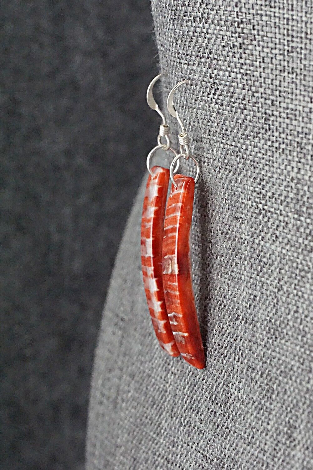Spiny Oyster & Sterling Silver Earrings - Jesus Espino