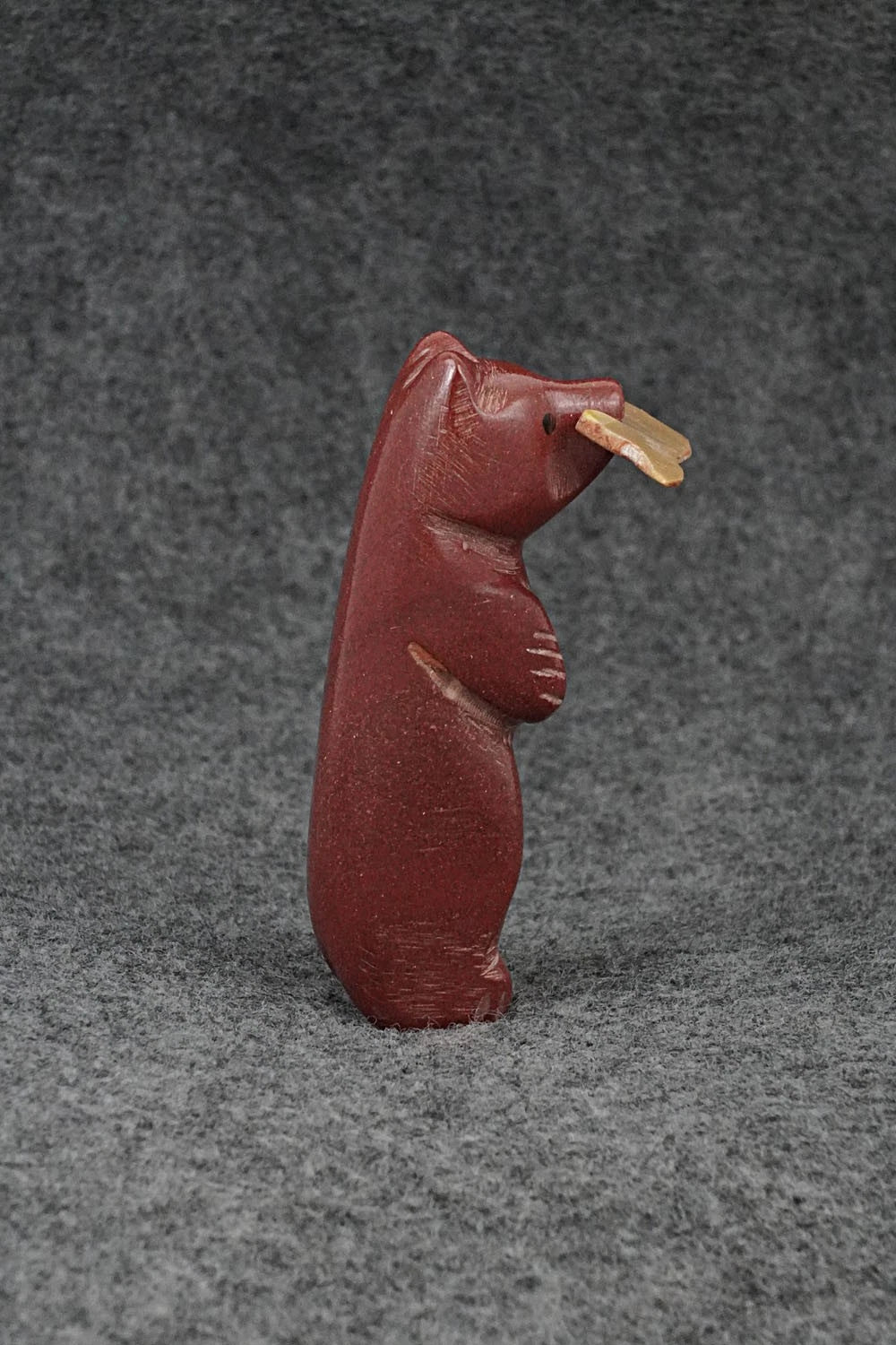 Bear Zuni Fetish Carving - Justin Red Elk