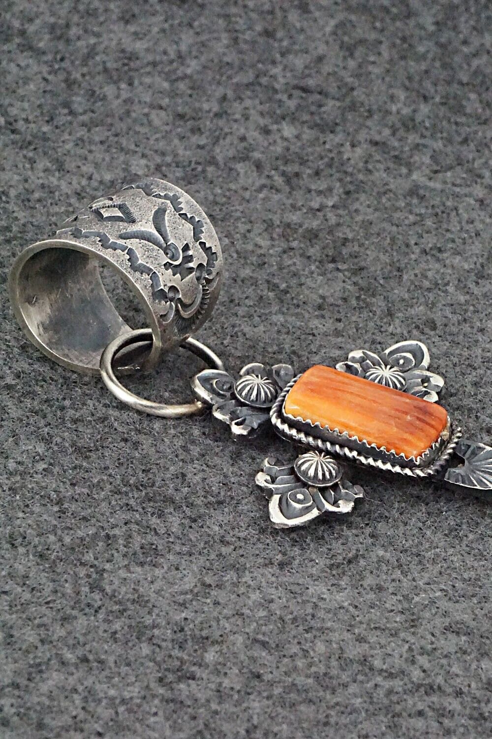 Spiny Oyster and Sterling Silver Pendant - Eva Billah