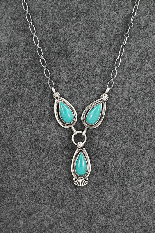 Turquoise & Sterling Silver Necklace - Verley Betone