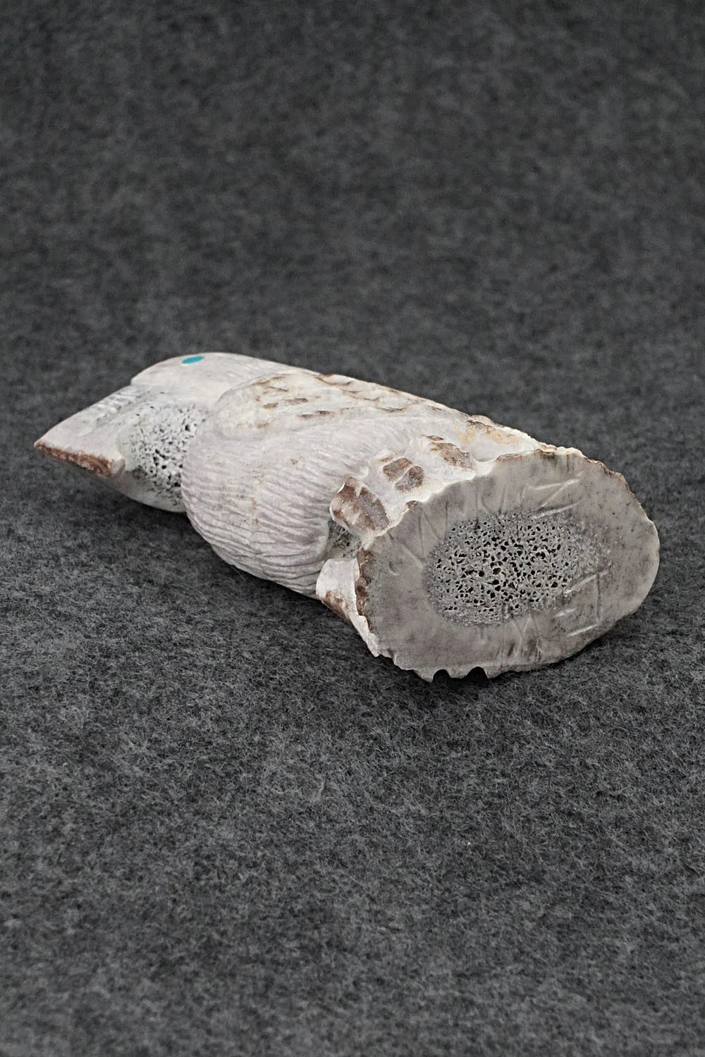 Eagle Zuni Fetish Carving - Gerrick Weeka