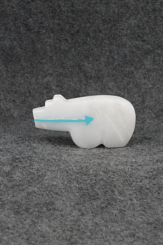 Bear Zuni Fetish Carving - Bernard Laiwakete