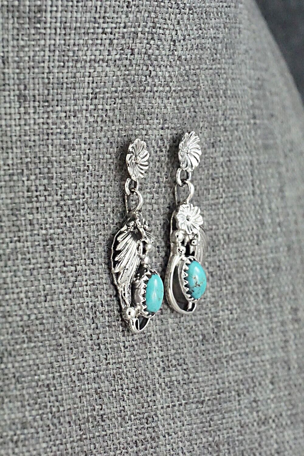 Turquoise & Sterling Silver Earrings - Verley Betone