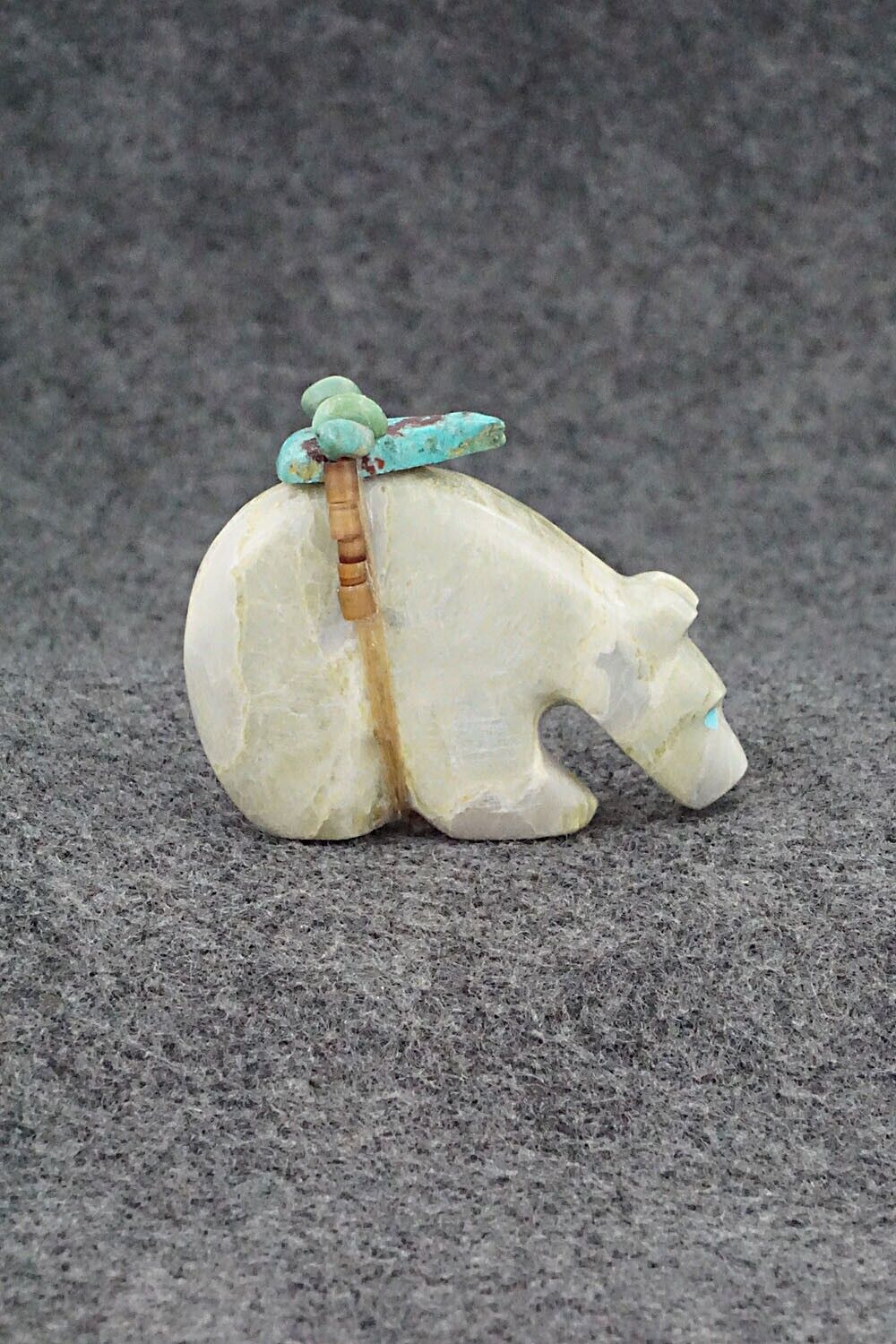 Bear Zuni Fetish Carving - Donavan Laiwakete