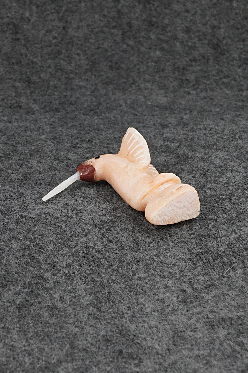 Hummingbird Zuni Fetish Carving - Justin Red Elk