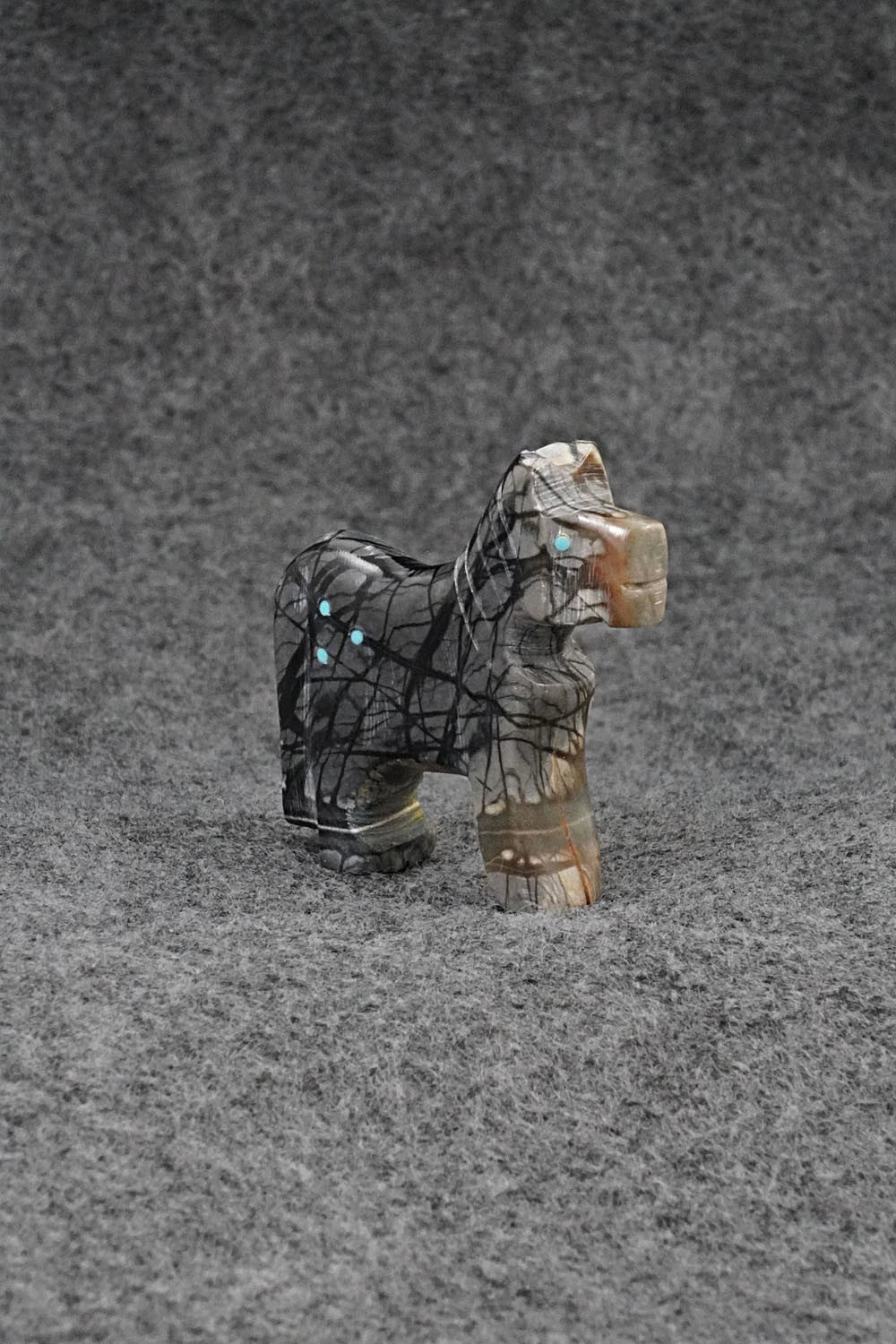 Horse Zuni Fetish Carving - Todd Etsate