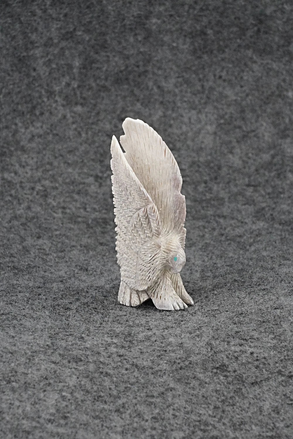 Eagle Zuni Fetish Carving - Justin Hustito