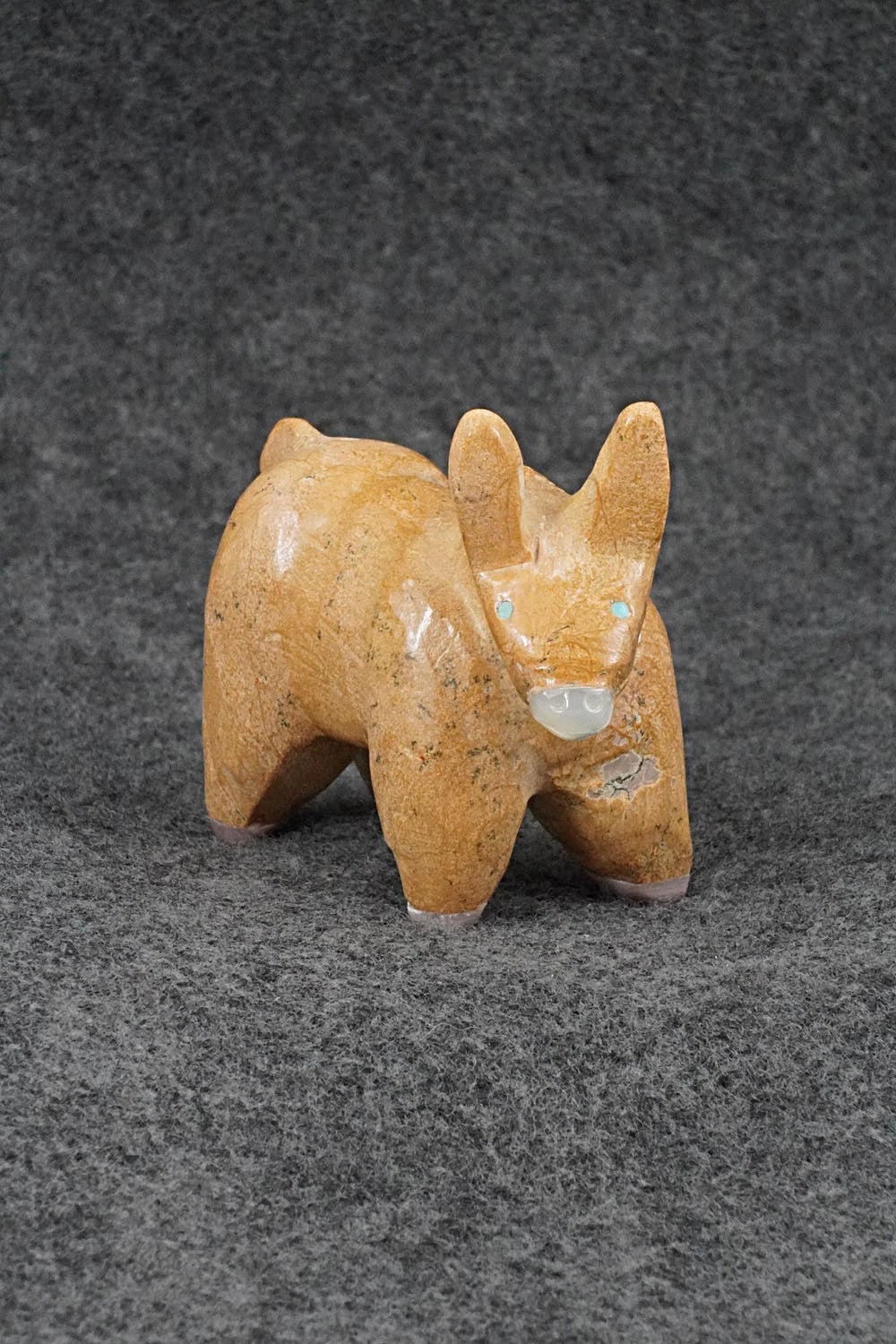 Donkey Zuni Fetish Carving - Freddie Leekya