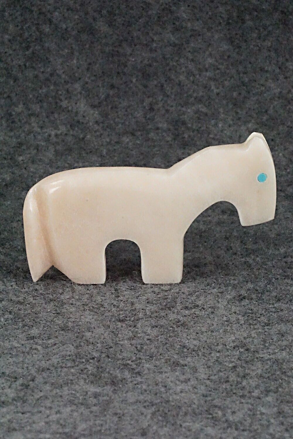 Horse Zuni Fetish Carving - Bernard Laiwakete