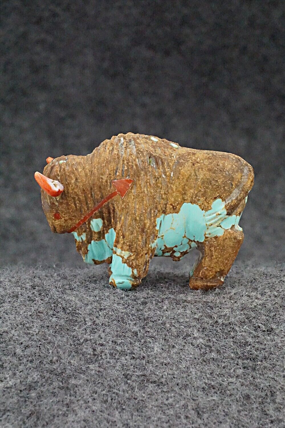 Buffalo Zuni Fetish Carving - Andres Quandelacy