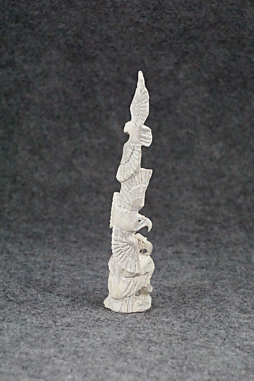 Eagles Zuni Fetish Carving - Lewis Malie Jr.