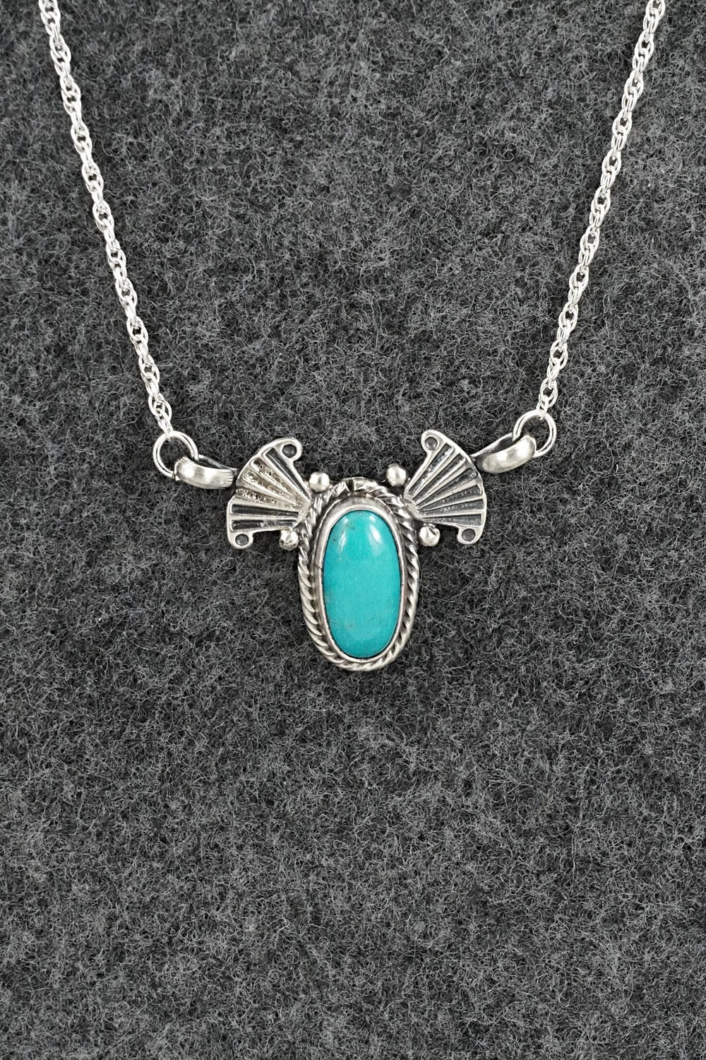 Turquoise & Sterling Silver Necklace - Verley Betone
