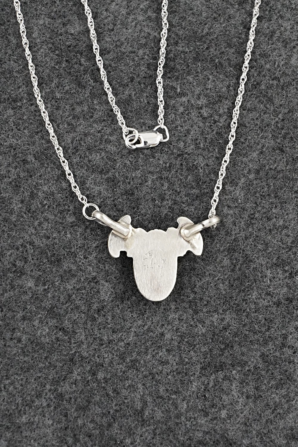 Turquoise & Sterling Silver Necklace - Verley Betone