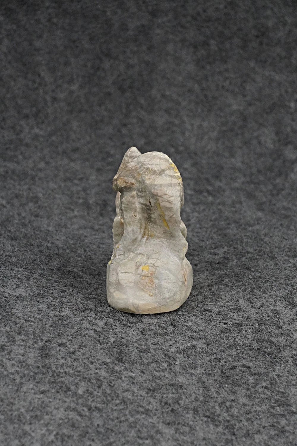 Mountain Lion Zuni Fetish Carving - Wilfred Cheama