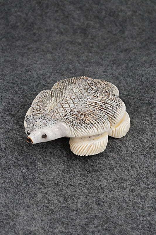 Badger Zuni Fetish Carving - Claudia Peina