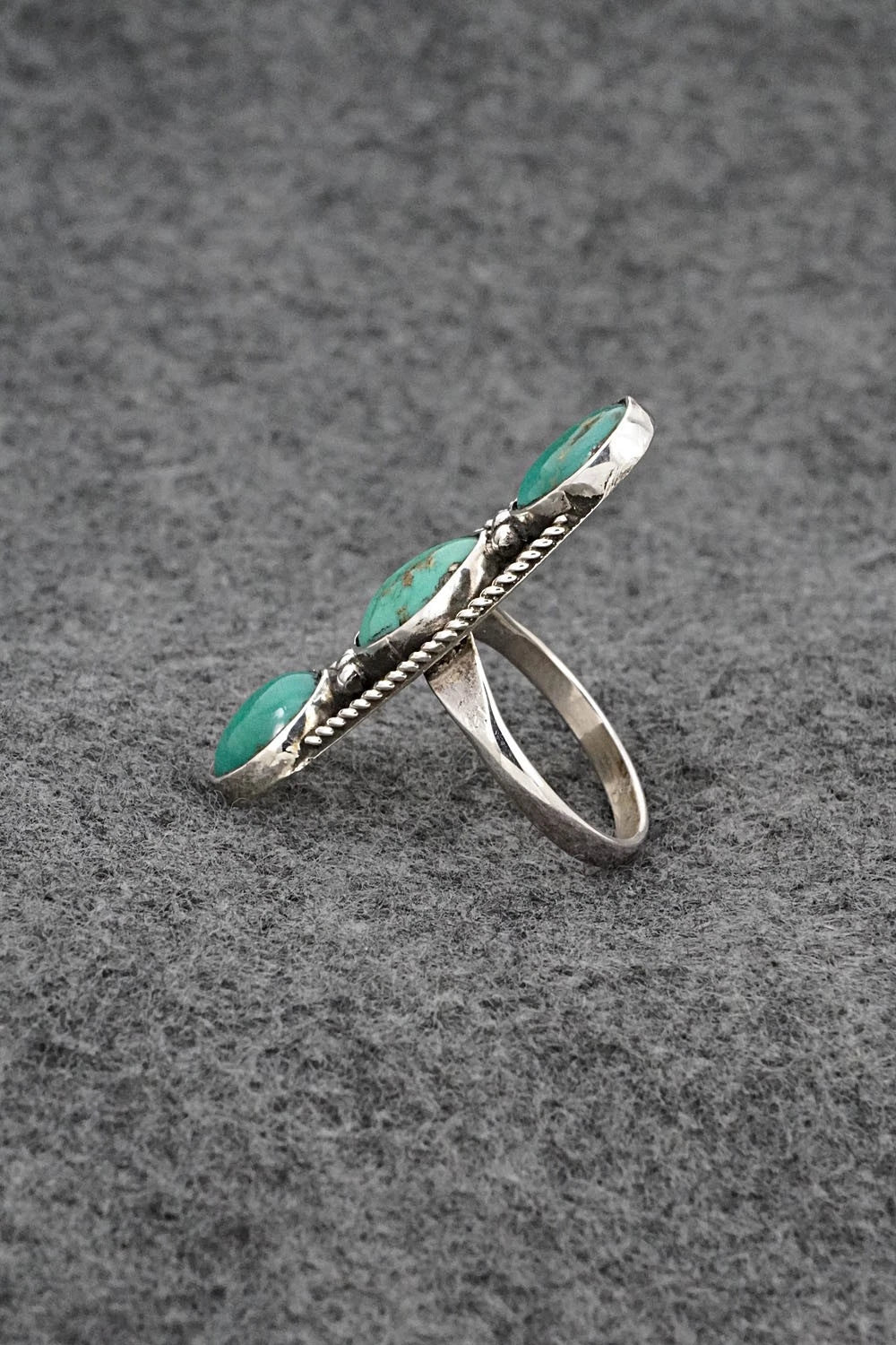 Turquoise & Sterling Silver Ring - Priscilla Reeder - Size 8