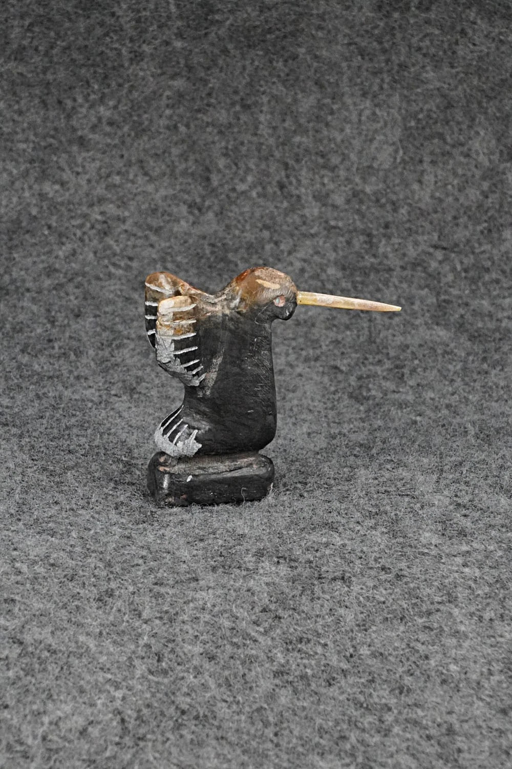 Hummingbird Zuni Fetish Carving - Justin Red Elk