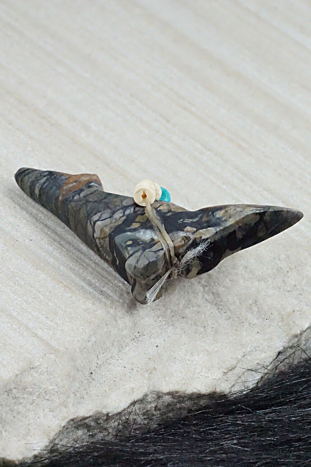 Coyote Zuni Fetish Carving - Donovan Laiwakete
