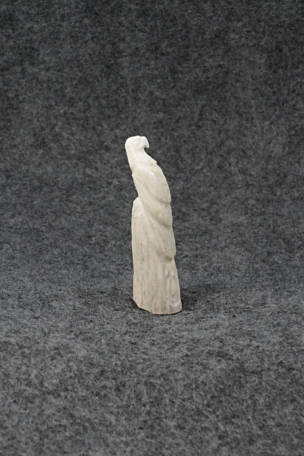 Eagle Zuni Fetish Carving - Maxx Laate