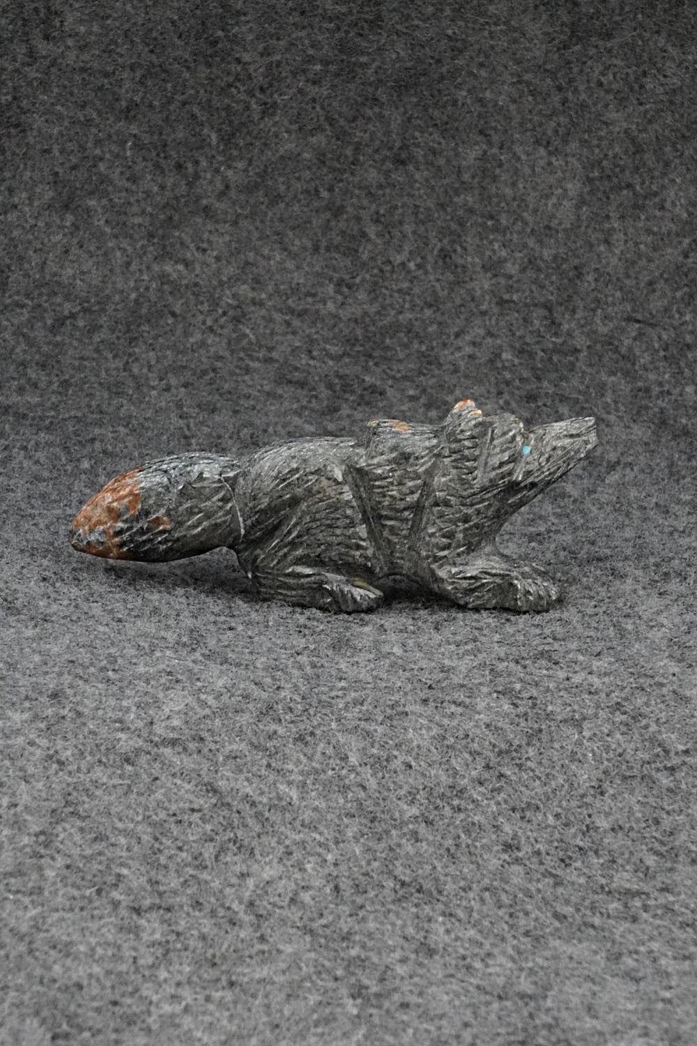 Wolf Zuni Fetish Carving - Tony Mackel