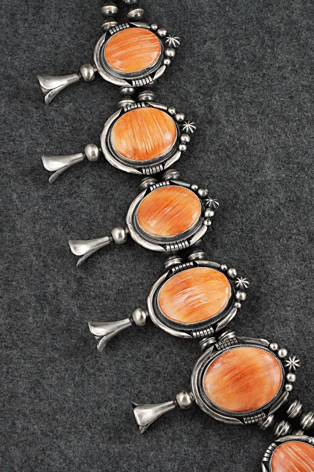 Spiny Oyster & Sterling Silver Squash Blossom Set - Paul Livingston