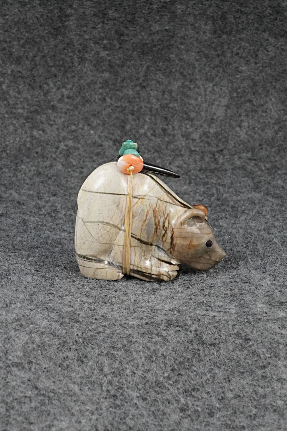 Bear Zuni Fetish Carving - Randy Lucio