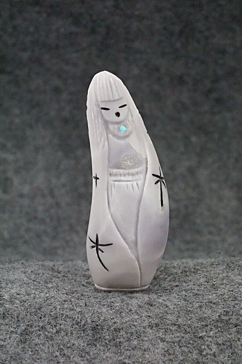 Corn Maiden Zuni Fetish Carving - Sandra Quandelacy