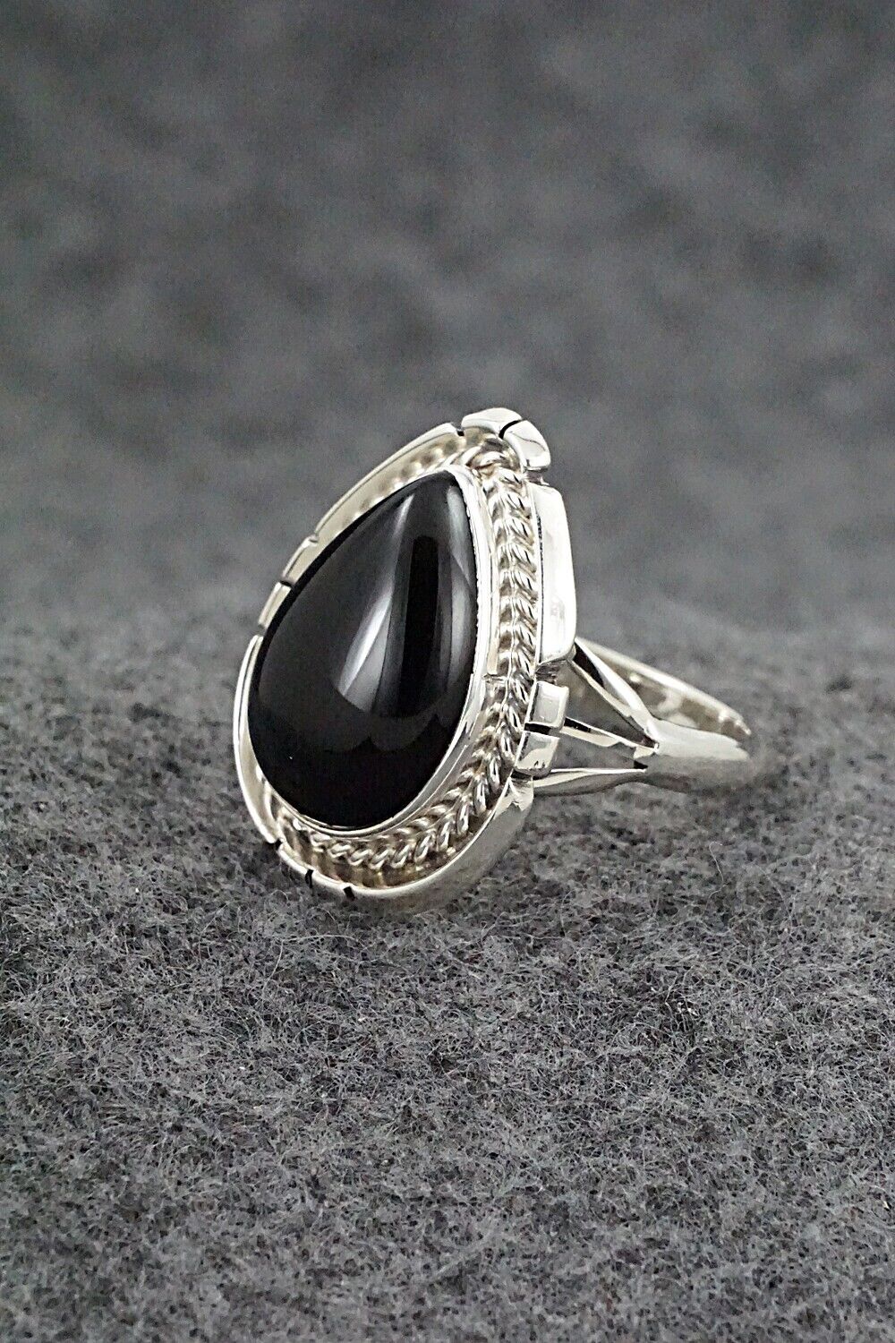 Onyx & Sterling Silver Ring - Samuel Yellowhair - Size 8.75