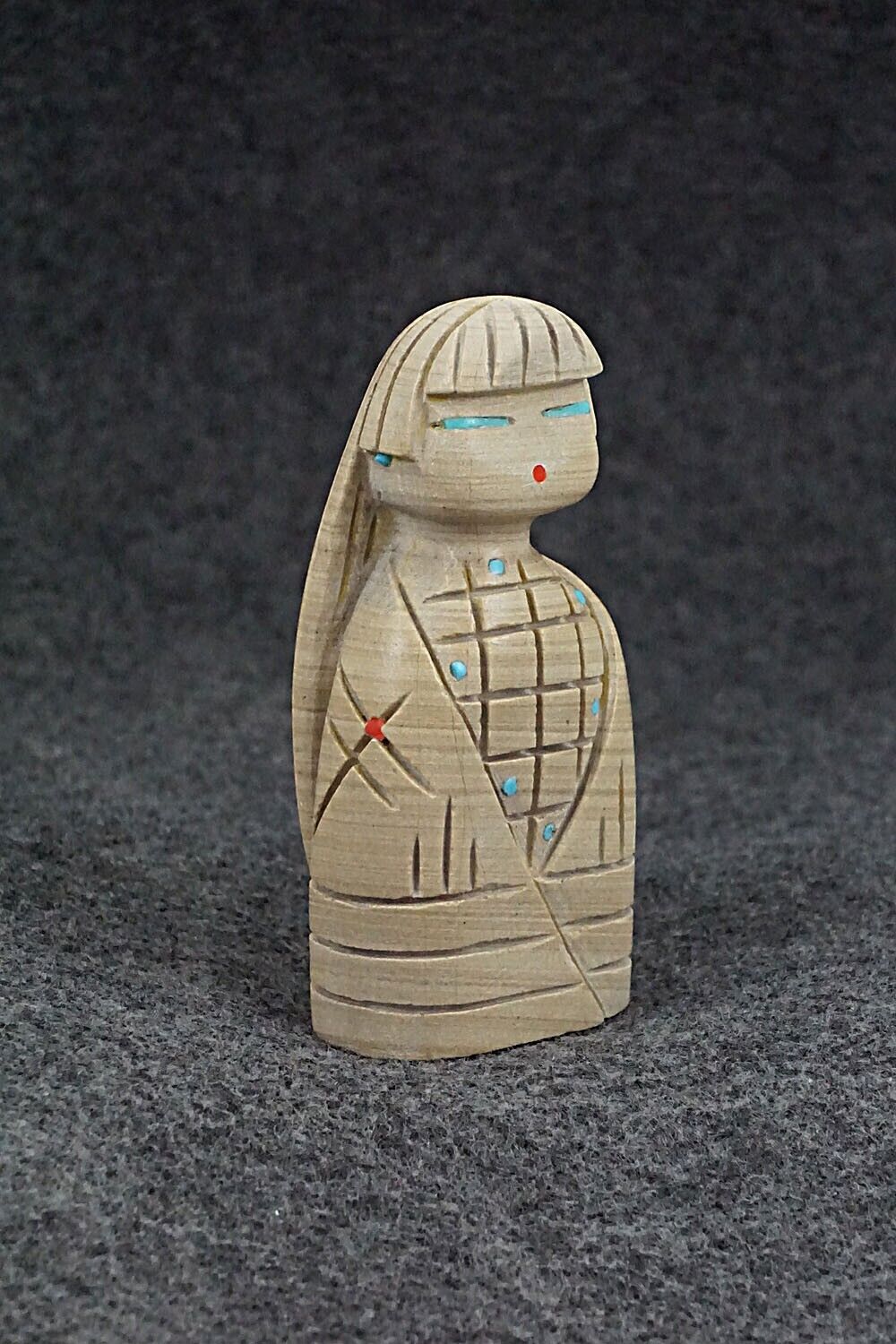 Corn Maiden Zuni Fetish Carving - Douglas Martza