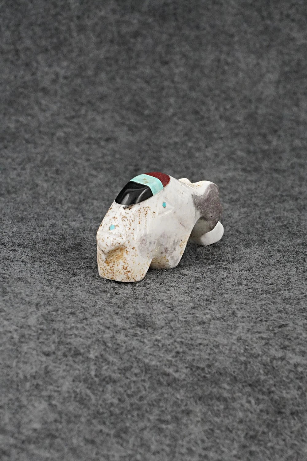 Bear Zuni Fetish Carving - Brandon Phillips