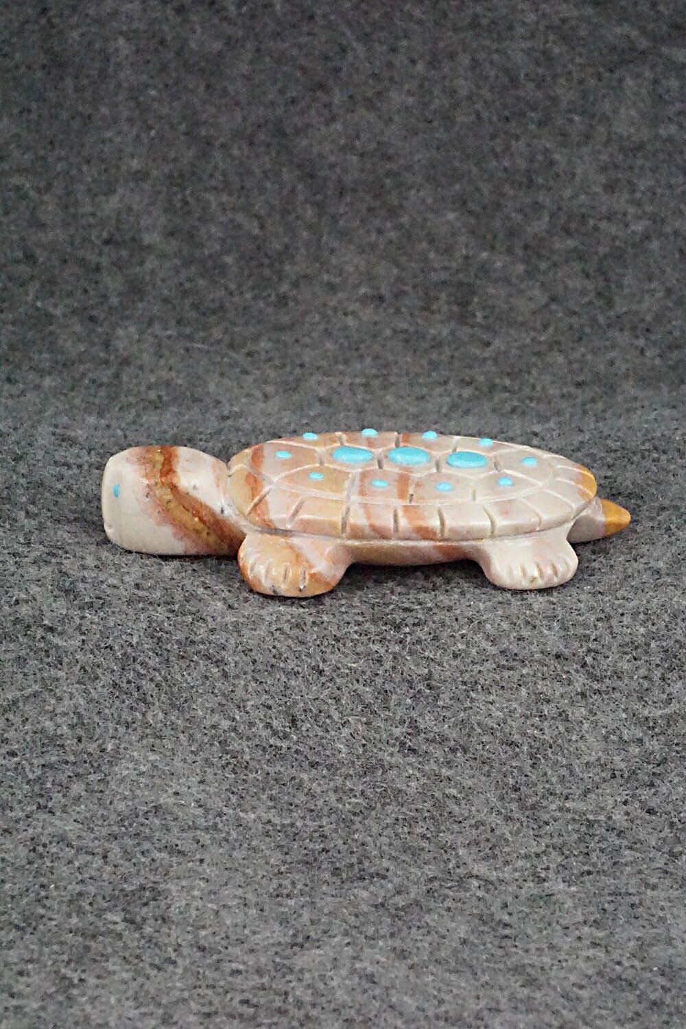 Turtle Zuni Fetish Carving - Reynold Lunasee