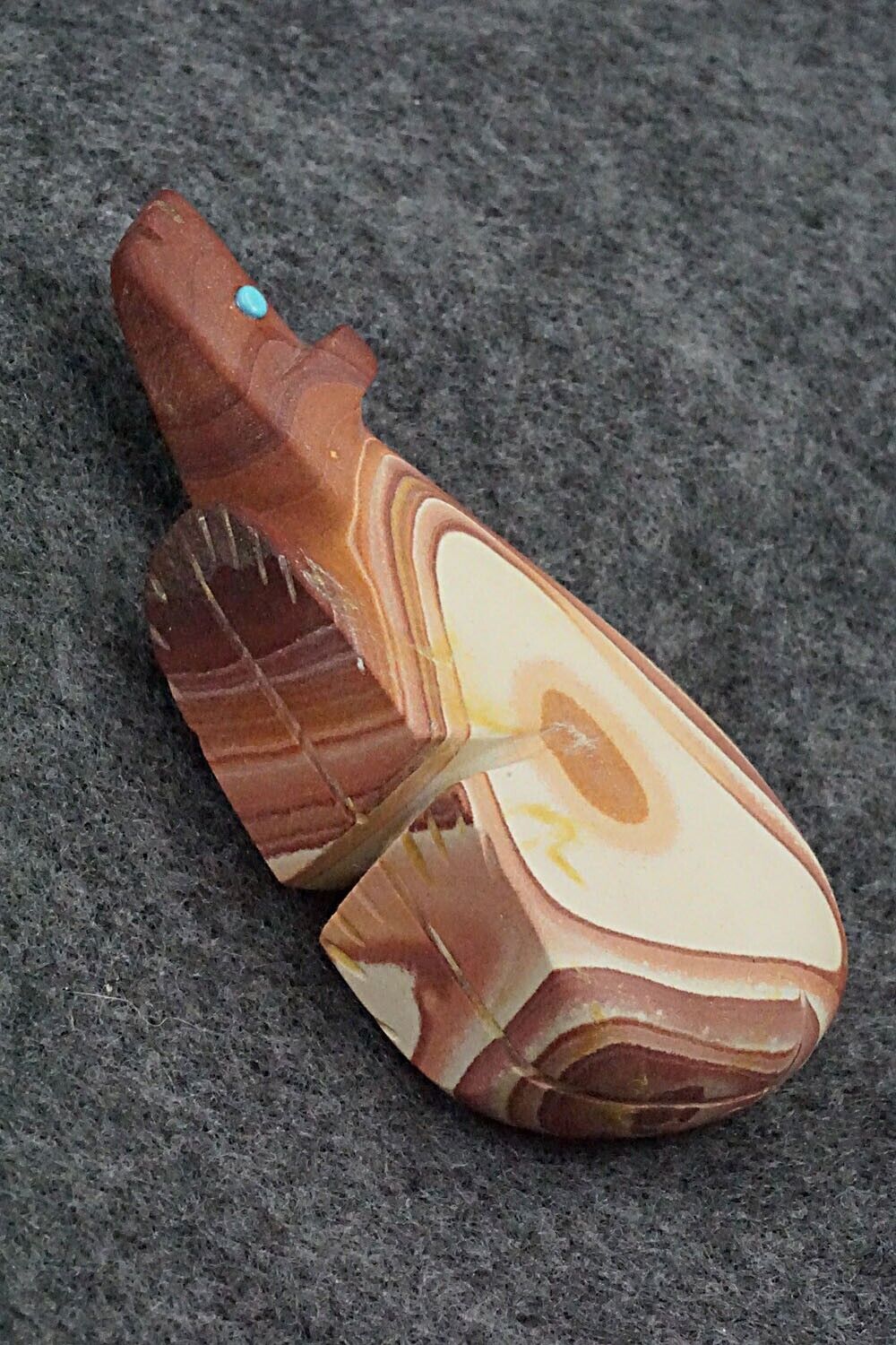 Bear Zuni Fetish Carving - Ronnie Lunasee