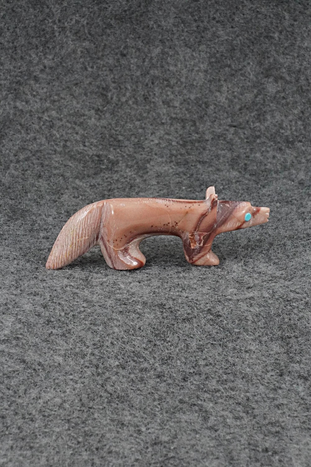 Wolf Zuni Fetish Carving - Ronnie Lunasee